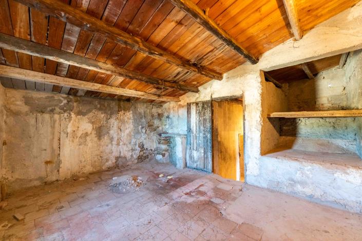 Image No.22-House for sale