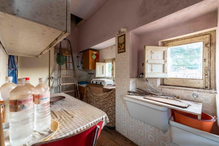 Image No.15-1 Bed House for sale