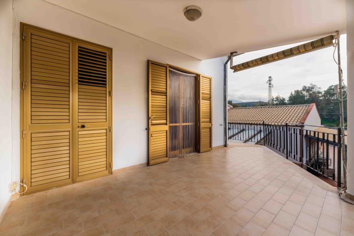 Image No.8-3 Bed Apartment for sale