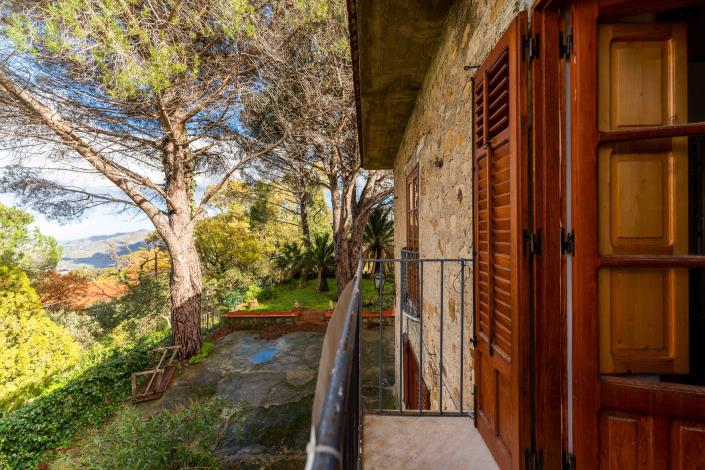 Image No.19-5 Bed Villa for sale