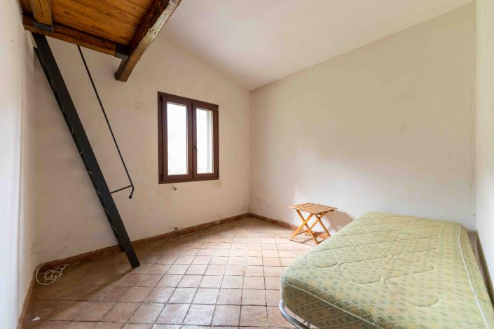 Image No.47-5 Bed Villa for sale