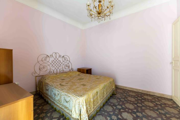 Image No.22-3 Bed Apartment for sale