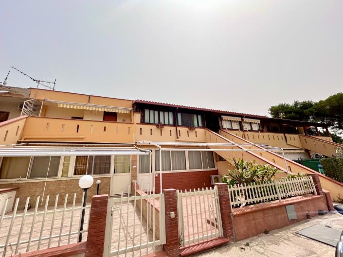 Image No.3-3 Bed Apartment for sale