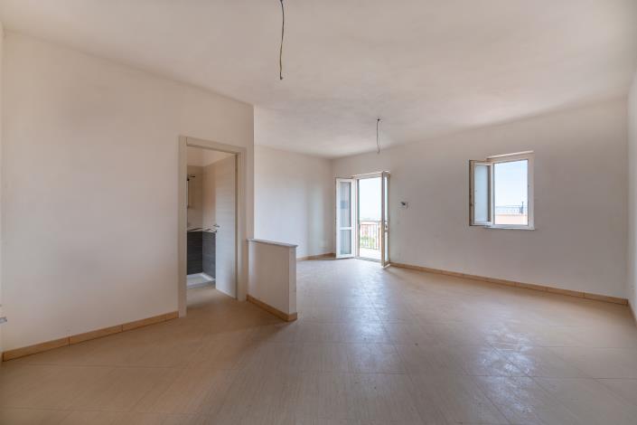 Image No.12-3 Bed Apartment for sale