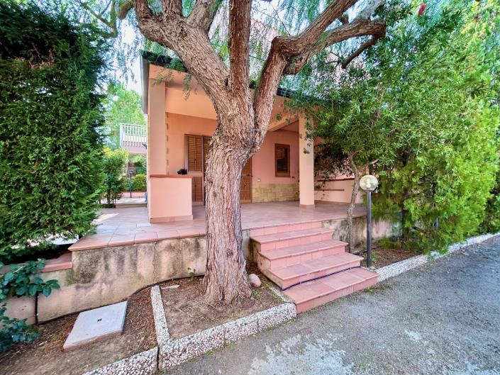 Image No.14-3 Bed Villa for sale