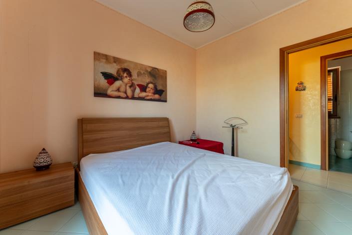 Image No.32-3 Bed Villa for sale