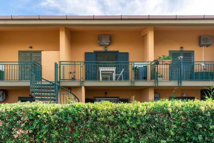 Image No.11-2 Bed Apartment for sale