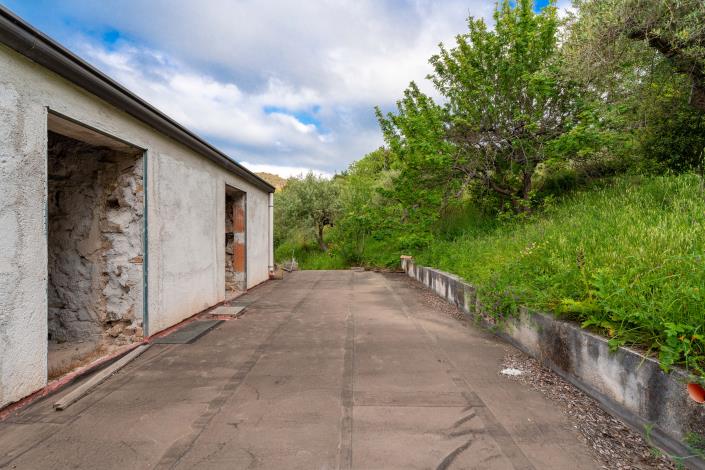 Image No.2-House for sale