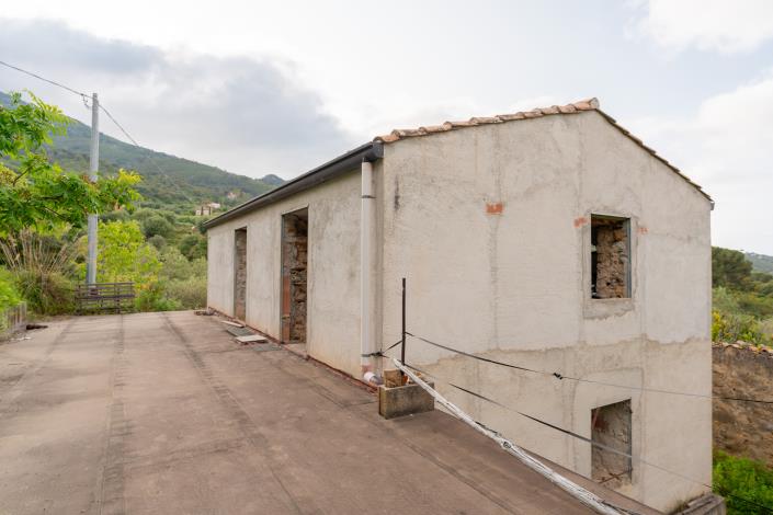 Image No.3-House for sale