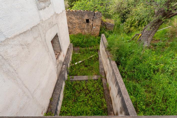 Image No.5-House for sale