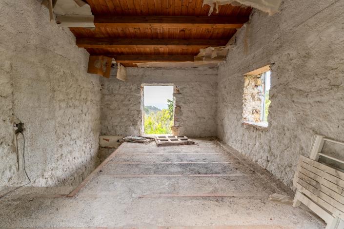 Image No.6-House for sale