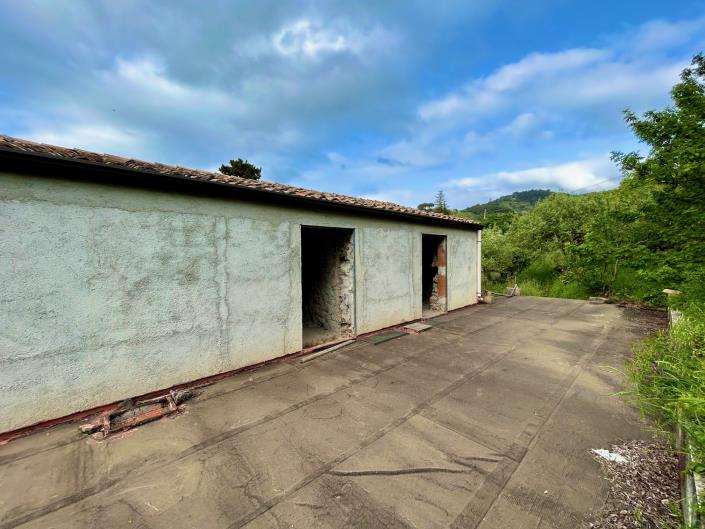 Image No.35-House for sale