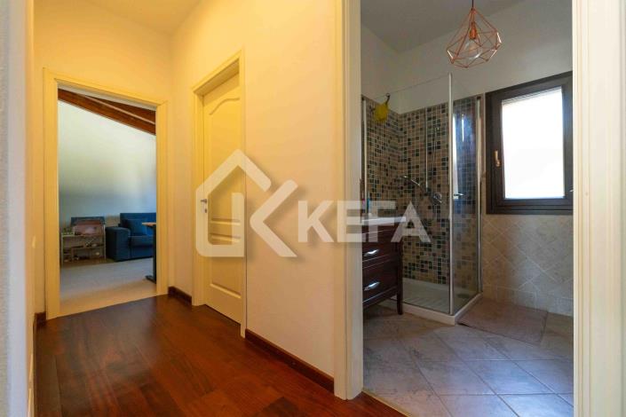 Image No.9-2 Bed Villa for sale