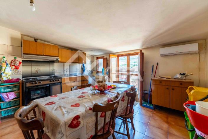 Image No.10-3 Bed Apartment for sale