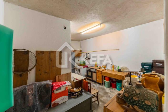 Image No.17-1 Bed Townhouse for sale