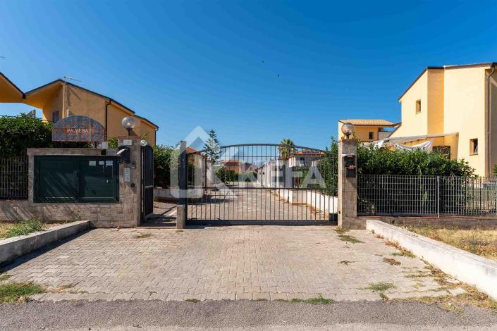 Image No.10-1 Bed Villa for sale