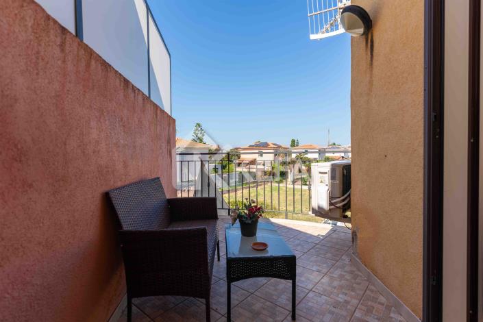 Image No.2-1 Bed Villa for sale