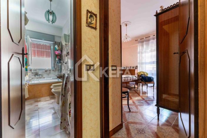 Image No.20-1 Bed Apartment for sale