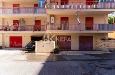 appartamento-con-box-cortile-spinito-kefa--23-