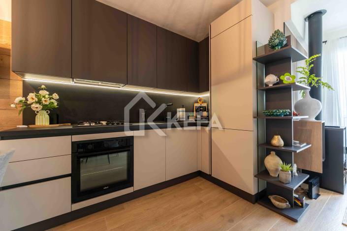 Image No.7-2 Bed Townhouse for sale