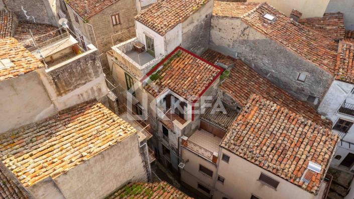 Image No.3-1 Bed Townhouse for sale