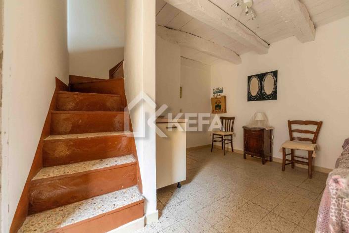 Image No.9-1 Bed Townhouse for sale