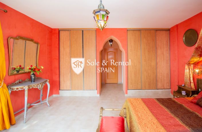 Image No.29-5 Bed Villa for sale