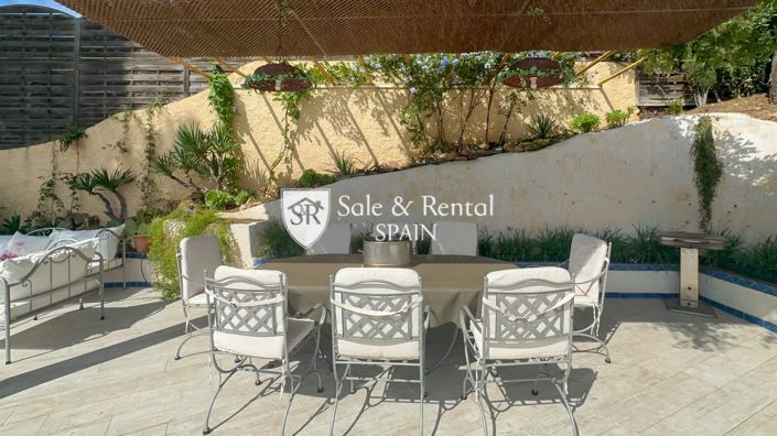 Image No.41-5 Bed Villa for sale