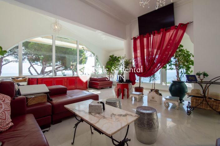 Image No.7-5 Bed Villa for sale