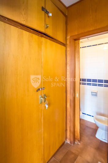 Image No.11-2 Bed Flat for sale