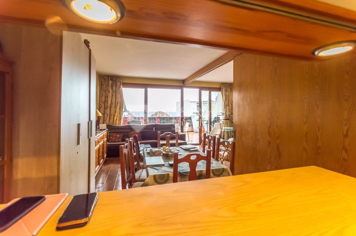 Image No.14-2 Bed Flat for sale