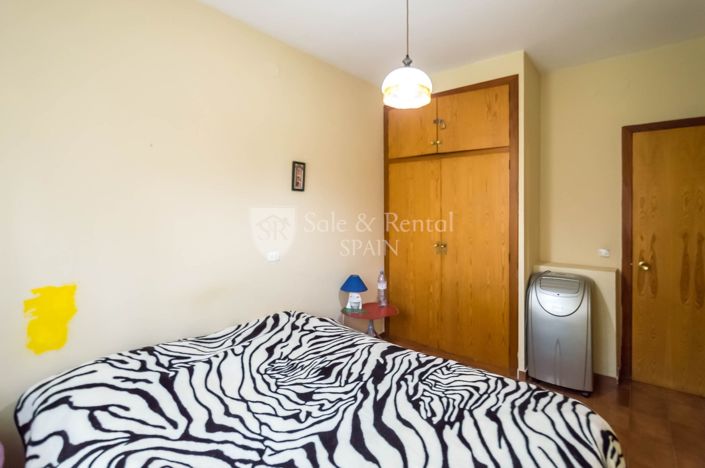 Image No.17-2 Bed Flat for sale