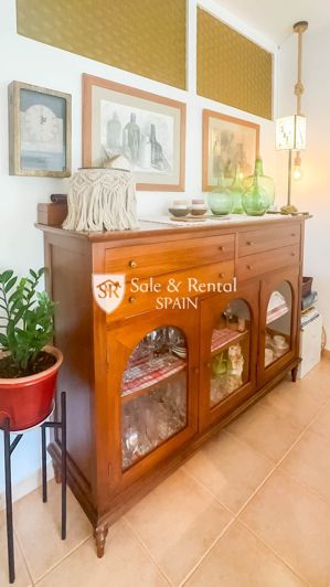 Image No.10-3 Bed Flat for sale