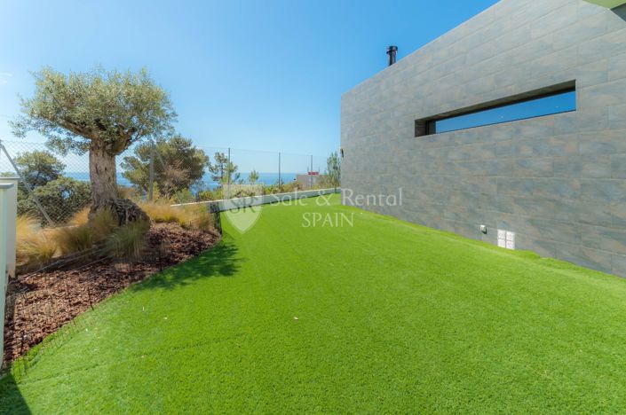 Image No.40-4 Bed Villa for sale