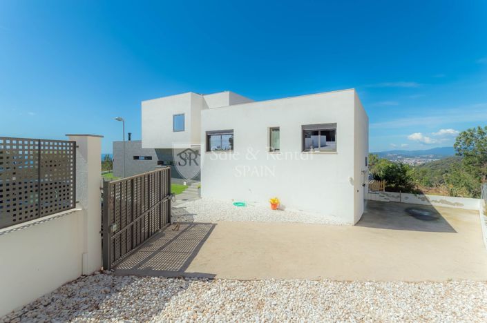 Image No.44-4 Bed Villa for sale