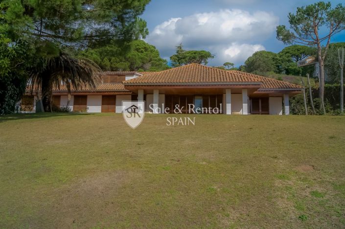 Image No.21-6 Bed Villa for sale