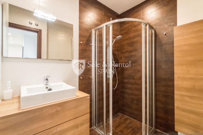 Image No.14-6 Bed Villa for sale