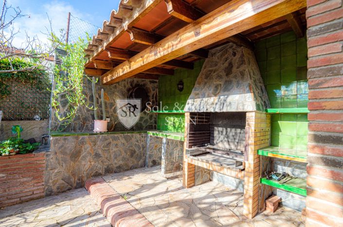 Image No.14-7 Bed Villa for sale