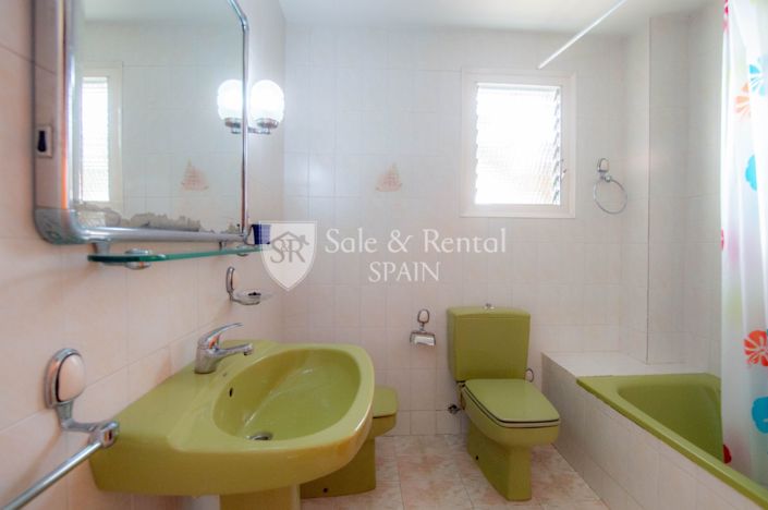 Image No.34-7 Bed Villa for sale