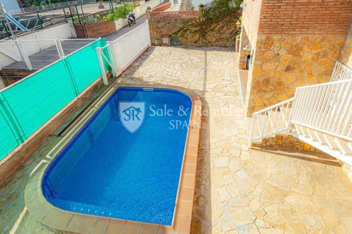 Image No.41-7 Bed Villa for sale