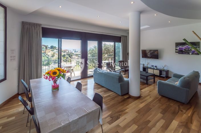 Image No.18-5 Bed Villa for sale