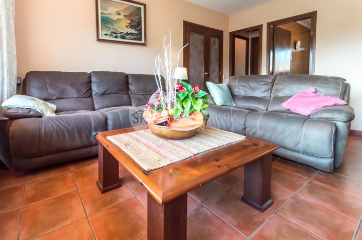 Image No.12-4 Bed Villa for sale