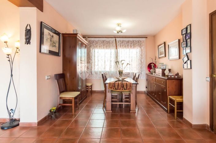 Image No.21-4 Bed Villa for sale