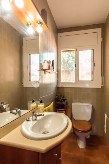 Image No.29-4 Bed Villa for sale