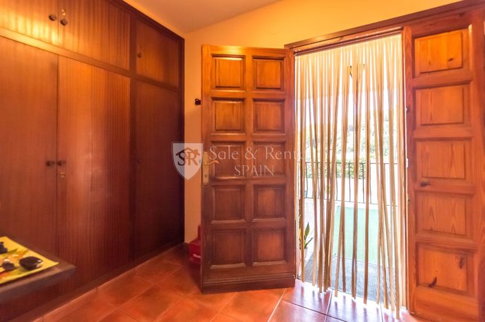 Image No.5-4 Bed Villa for sale