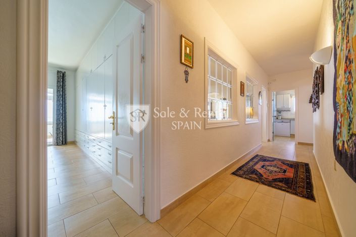 Image No.17-5 Bed Villa for sale