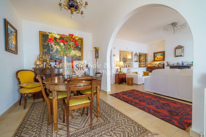 Image No.25-5 Bed Villa for sale