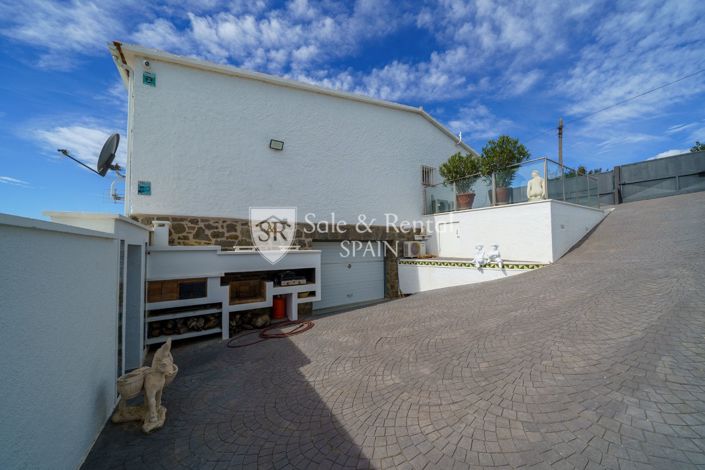 Image No.33-5 Bed Villa for sale