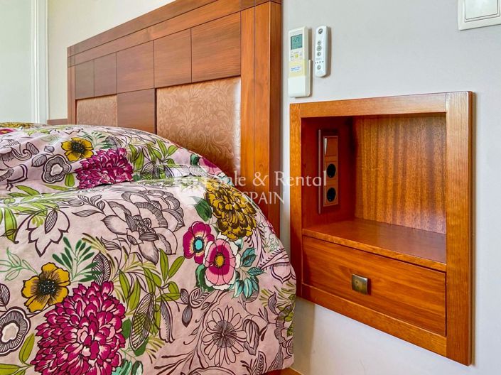 Image No.101-5 Bed Villa for sale