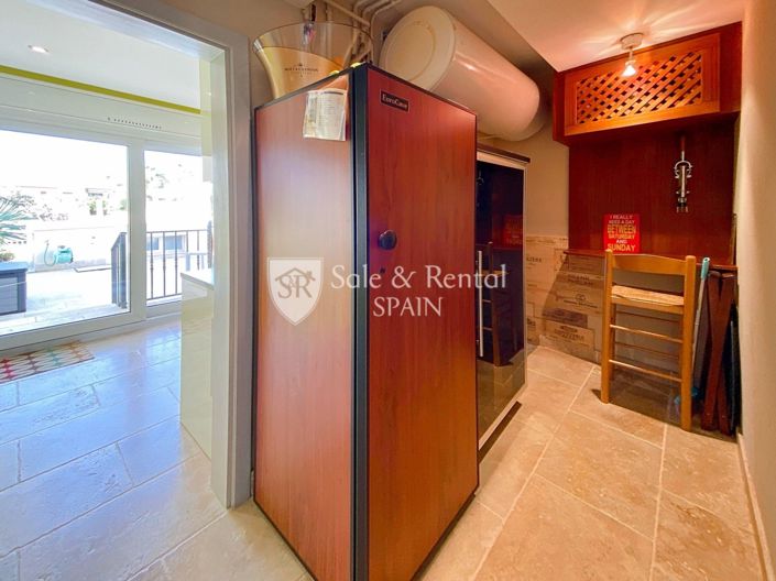 Image No.131-5 Bed Villa for sale